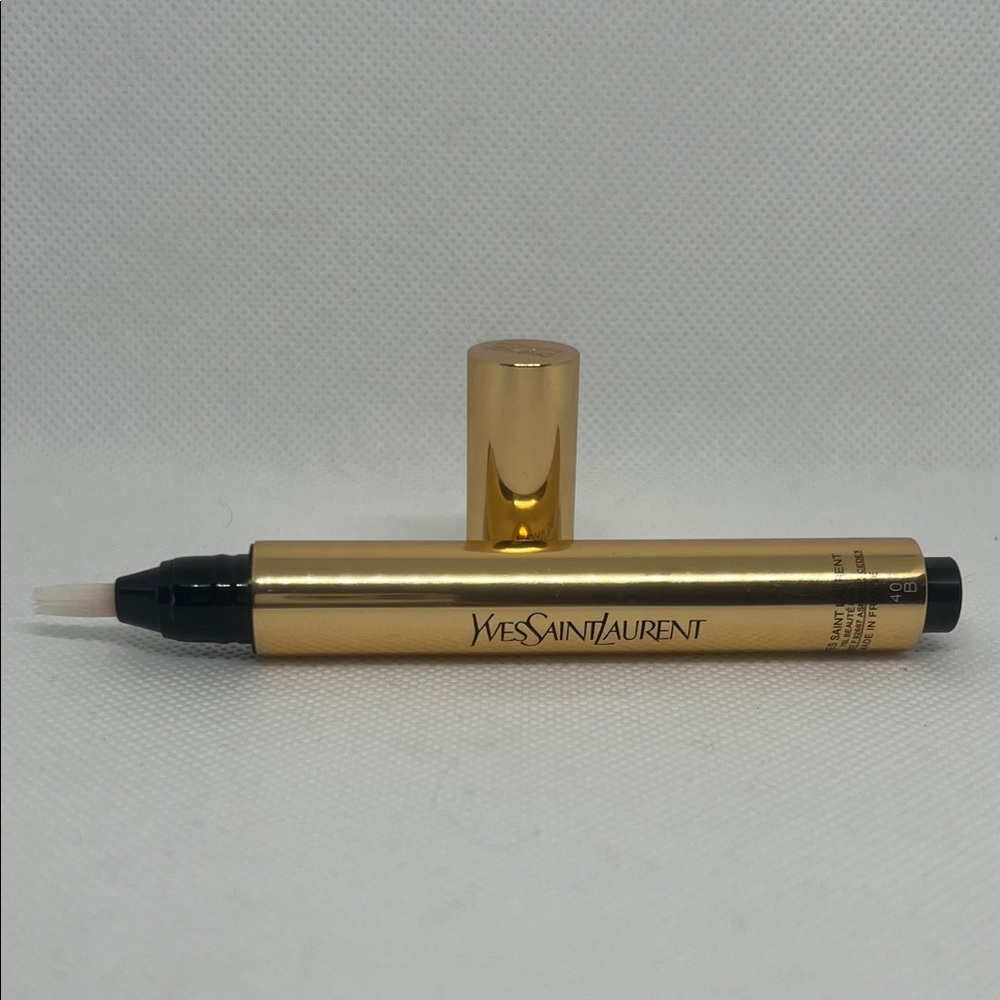 Yves Saint Laurent Gold Touch Éclat Pen Concealer shade- 40P B